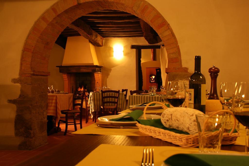 Locanda Del Viandante B&B Ангьяри Экстерьер фото
